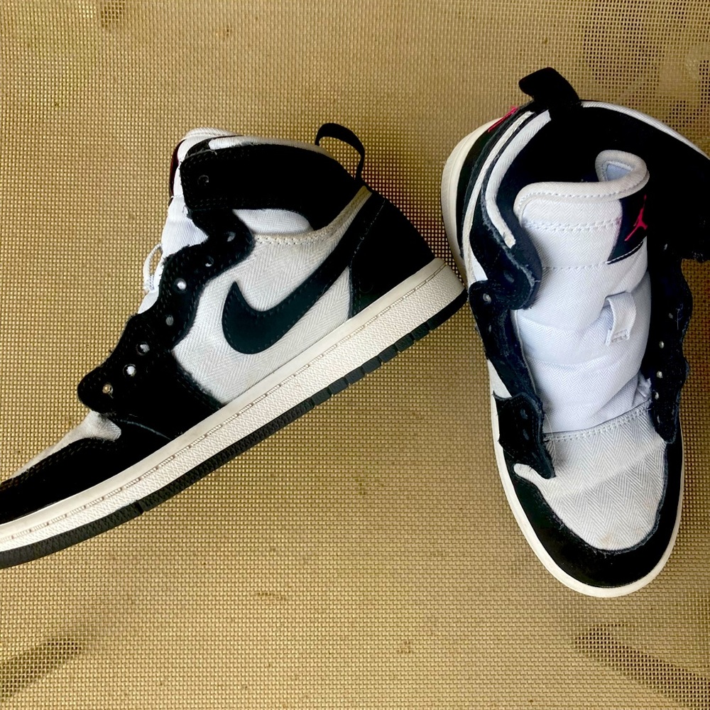 Jordan’s kids sneakers